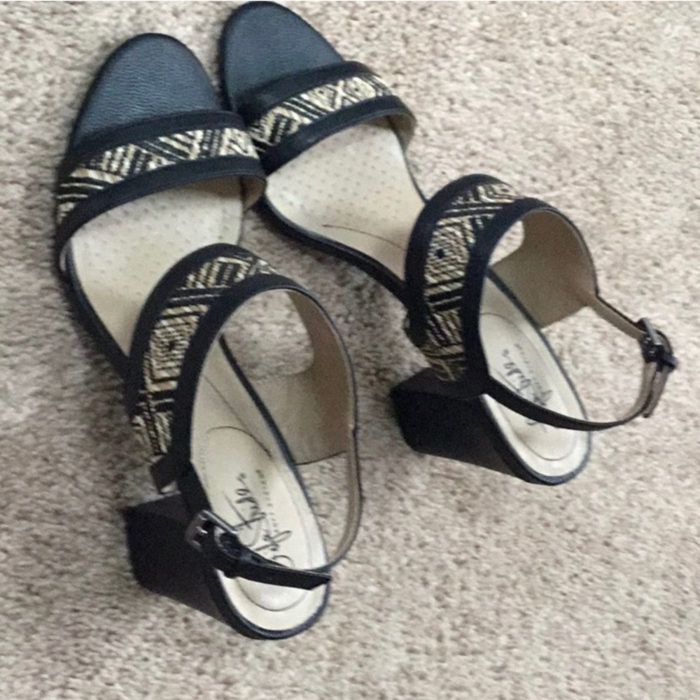 Lifestride leather heels